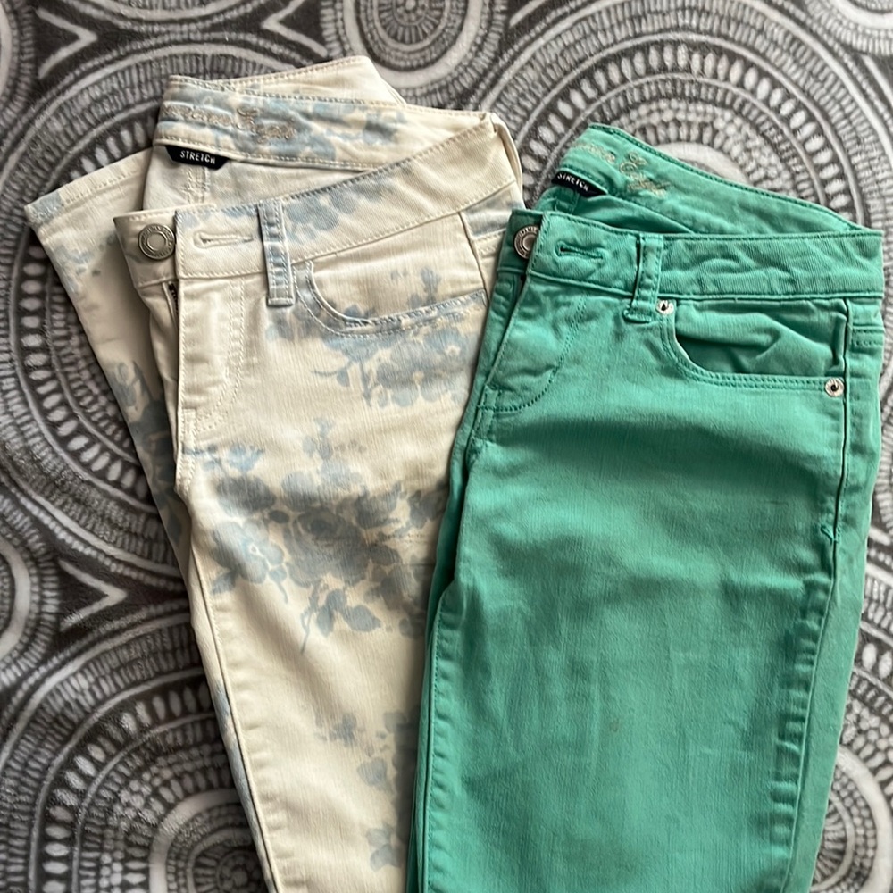 American Eagle Skinny Jeans